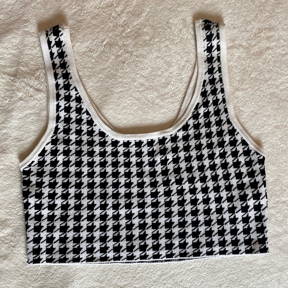 Garage cropped tank top